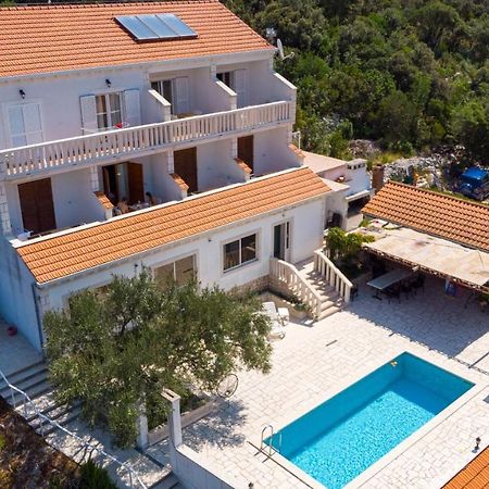 Villa Castello Zrnovo Eksteriør bilde